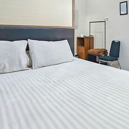 Wisma Brata Mitra Reddoorz Sukabumi Bagian luar foto